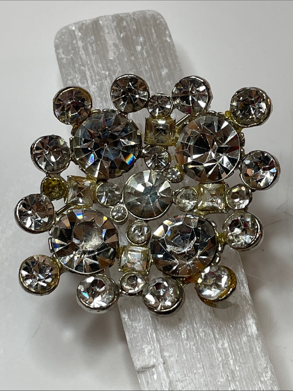 Vintage Rhinestone Brooch Multi-Size Faceted Round Sparkly Rhinestones